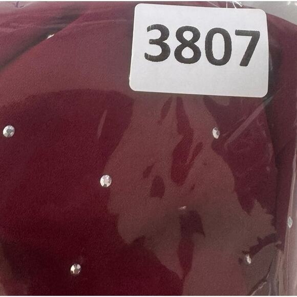 Maurices Womens Plus Size 1X Red V Neck Top 100% Polyester Silver Dotted - Picture 8 of 8